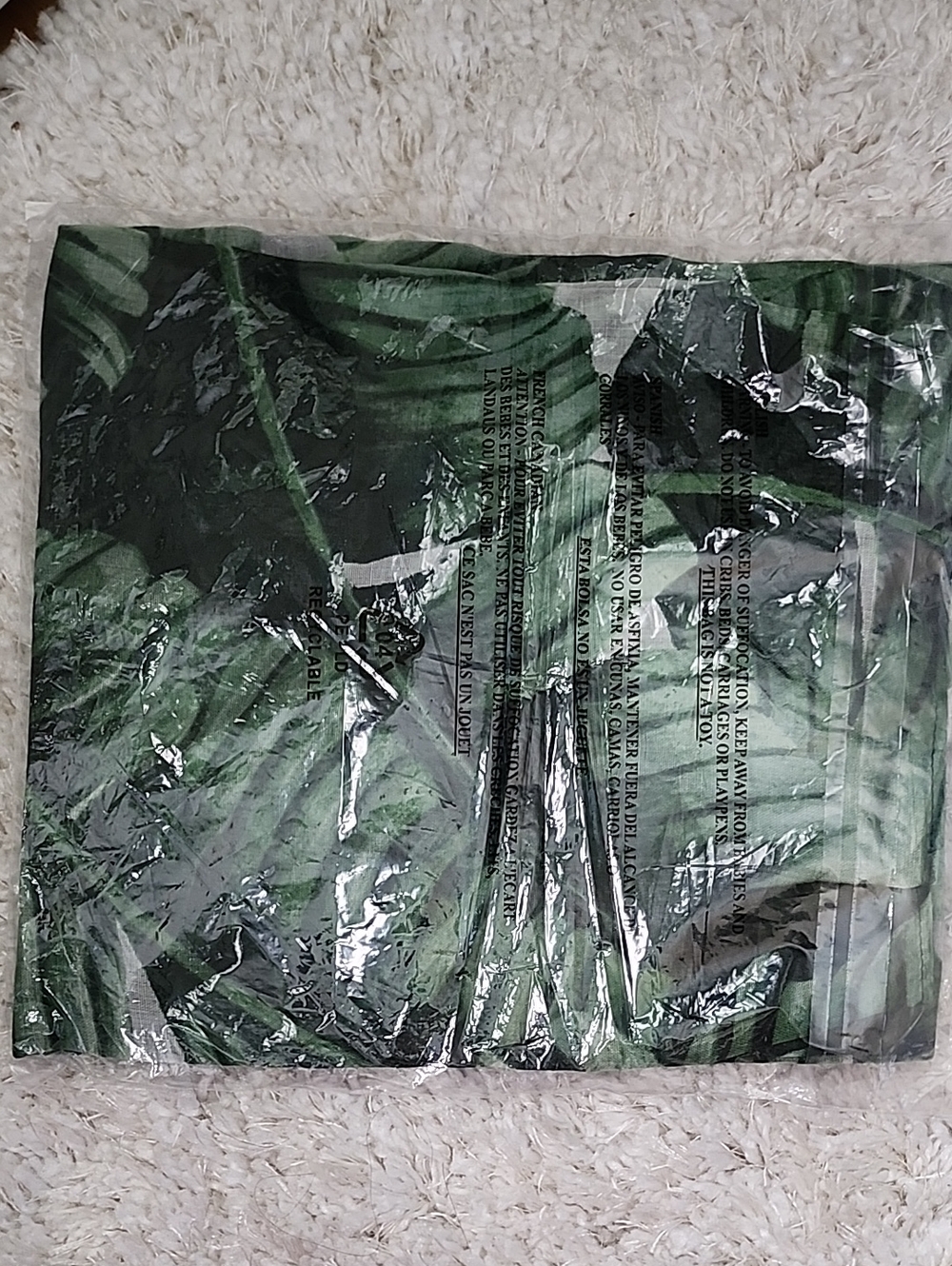 Pool To Party Convertible Scarf. Tropical Green